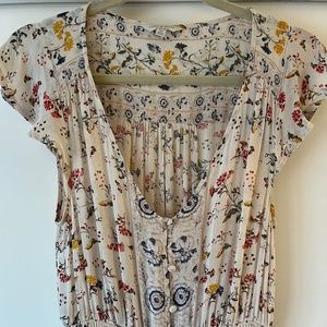 Sweet Lucky Brand dress with yellow and red flowers
